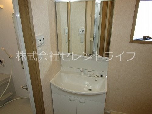 洗髪洗面化粧台 KK Hills III