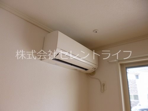 リビングエアコン リレア学園南