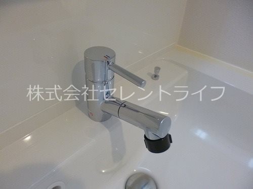 洗面化粧台シャワーヘッド リレア学園南