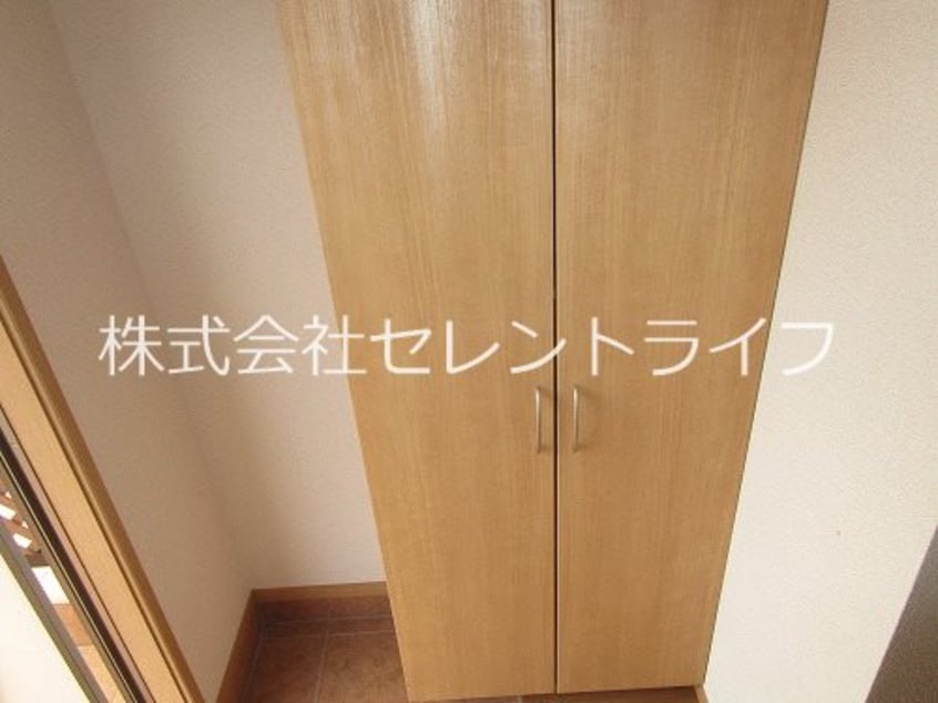 玄関トールシューズボックス ポジターノ