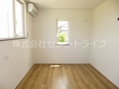 北側洋室 リトルオリーブ