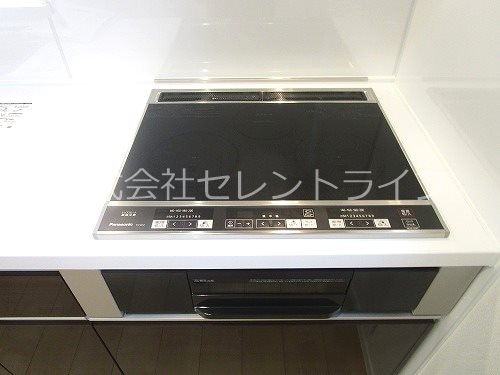 グリル付き3口ＩＨコンロ ドムス学園の森