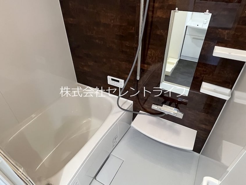  SRLレジデンス港町