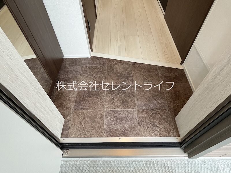  SRLレジデンス港町