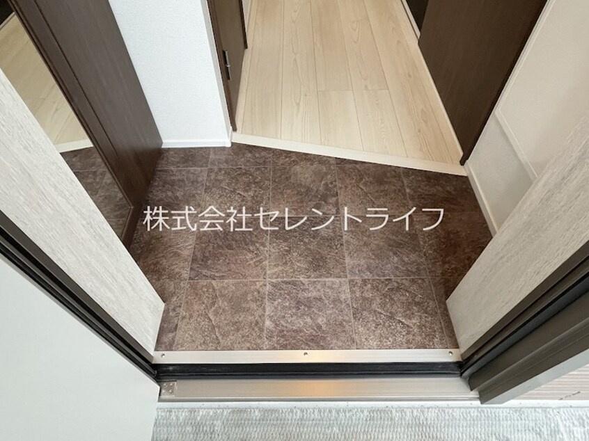  SRLレジデンス港町