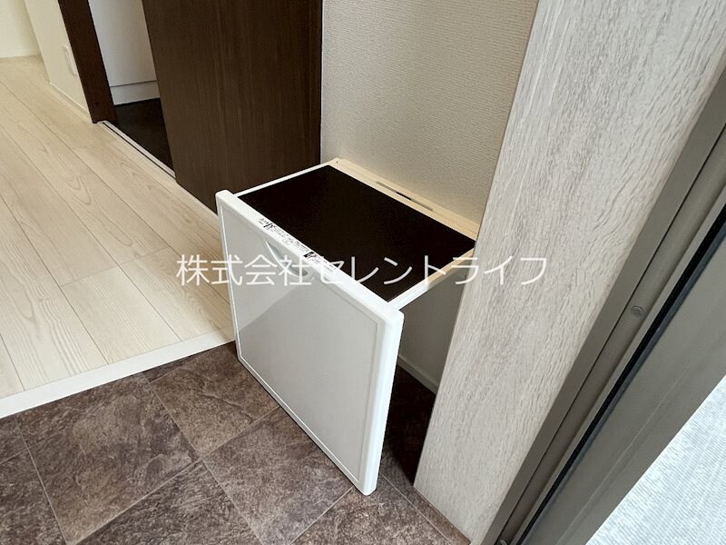  SRLレジデンス港町