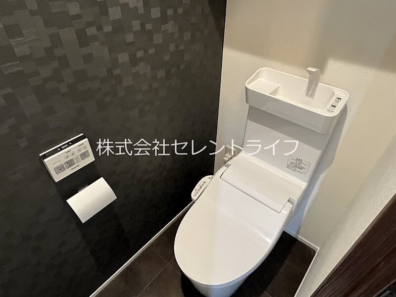  SRLレジデンス港町