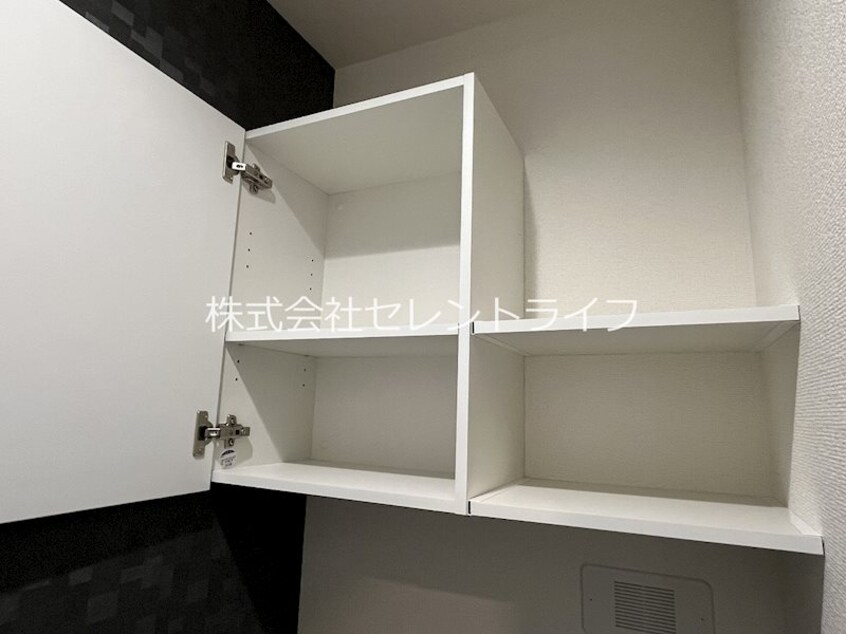  SRLレジデンス港町