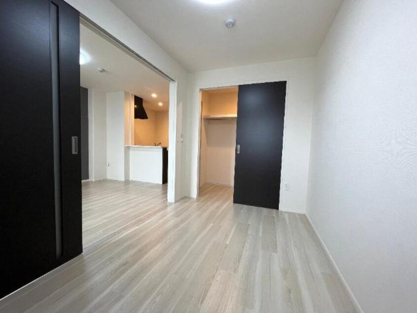 洋室（イメージ） Moon stone（ムーン　ストーン）