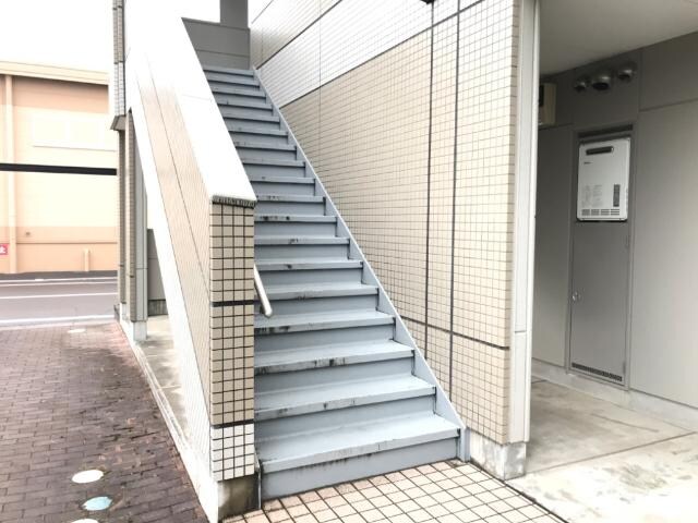 外観写真（昼） Le　Espoir（ラエスポワール）