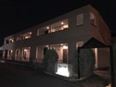 外観写真（夜） ピアリーヒルズ