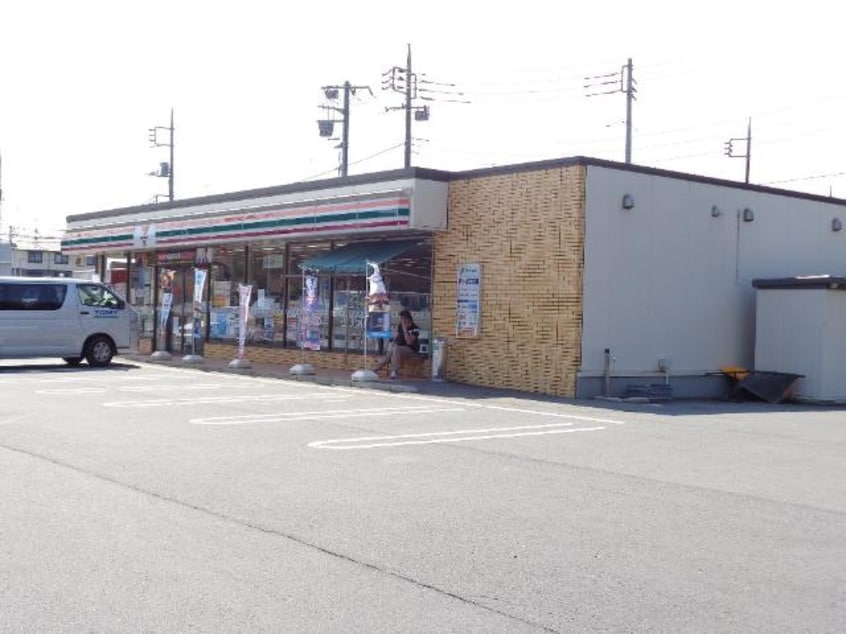 セブンイレブン土浦卸町1丁目店まで122ｍ Prendre Sophia（プランドールソフィア）