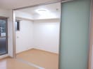  インプレス