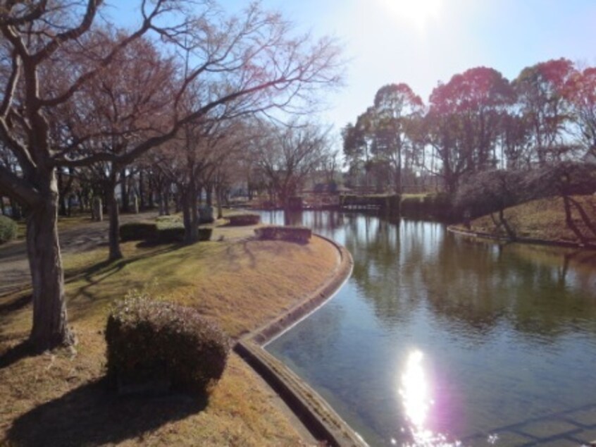 松見公園まで1700m ラ・フォーレ春日