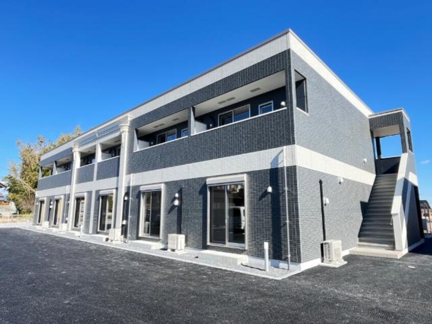 外観写真（昼） キルシュ・ブリュ－テA