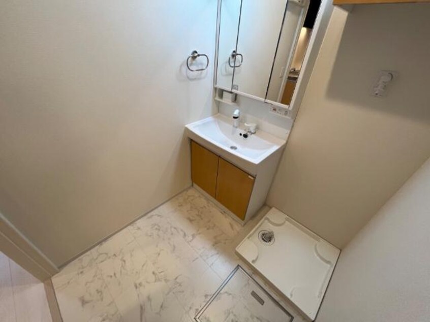 洗面 キルシュ・ブリュ－テA