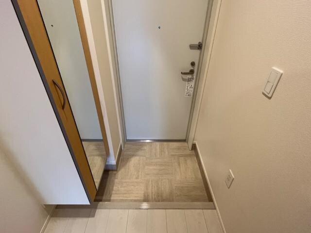 玄関 キルシュ・ブリュ－テA