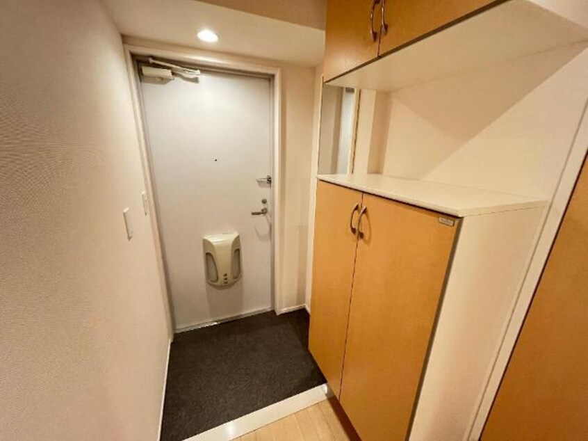 玄関 ELEANOR（エレノア）