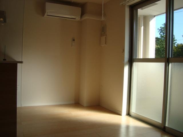 リビング フォレストヴィラ