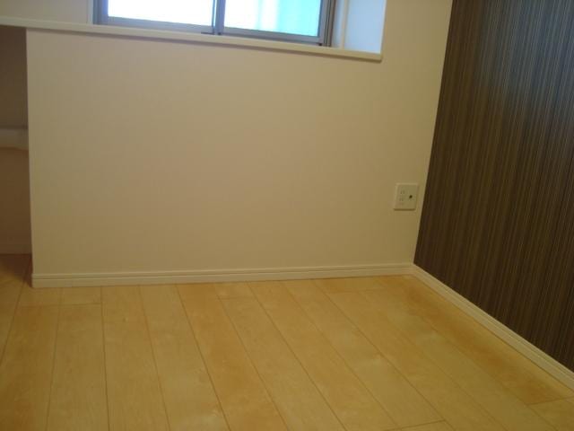 洋室 フォレストヴィラ