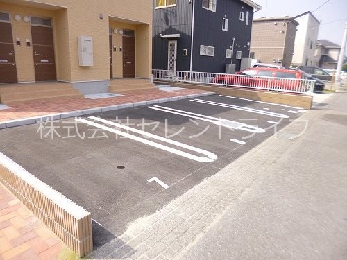 敷地内駐車場 パークハウス　A・B棟