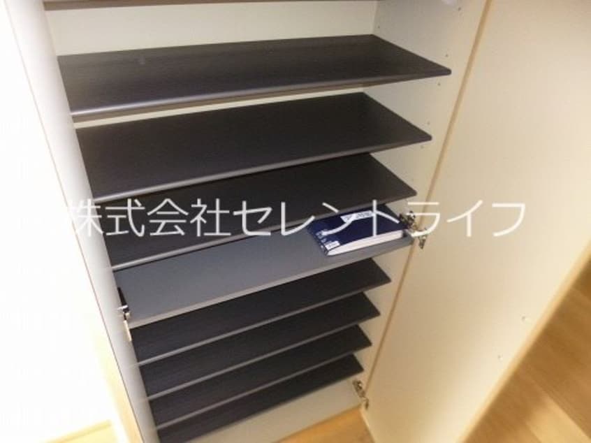 シューズボックス内部 パークハウス　A・B棟