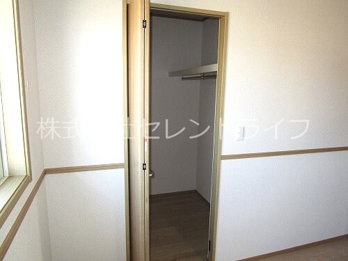 ウォークインクローゼット内部 パークハウス　A・B棟