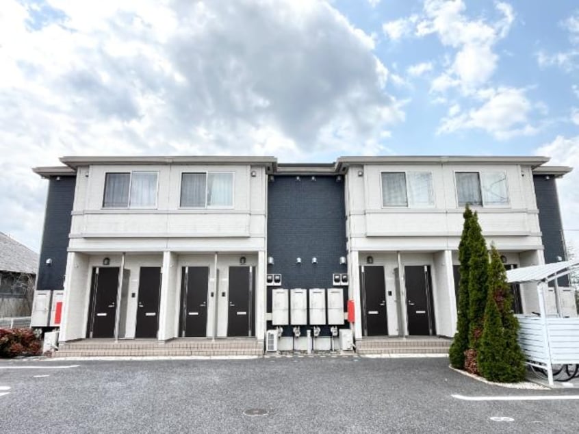 外観写真（昼） コモド　ピノ　IV