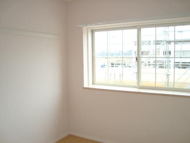  コモド　ピノ　IV