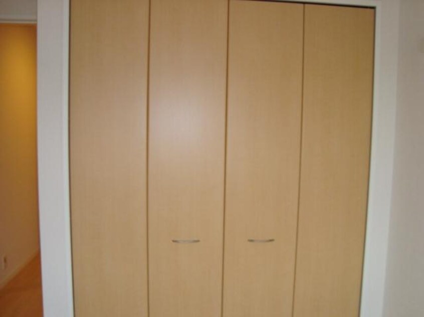 クローゼット コモド　ピノ　IV