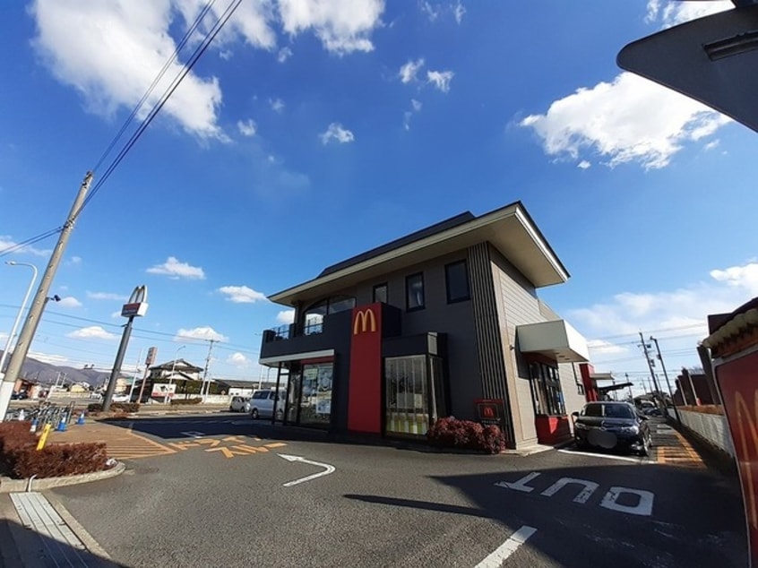 マクドナルドつくば大曾根まで1100m サニーエンジェル