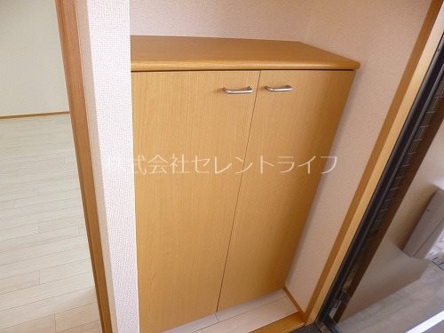 シューズボックス プレミール