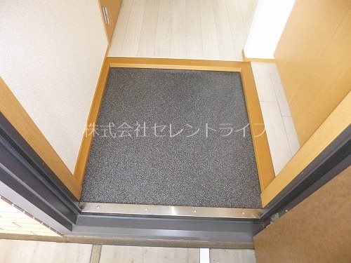 玄関内 プレミール