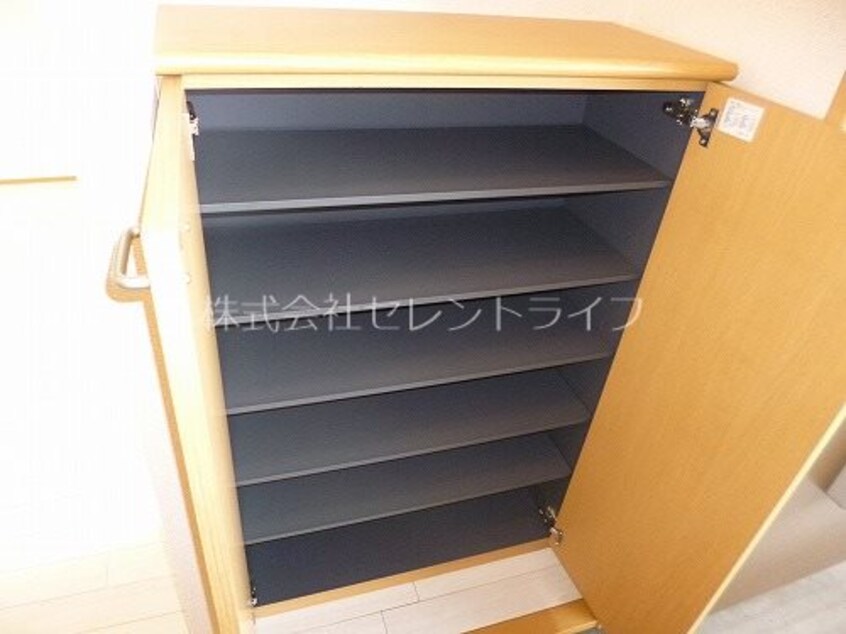 シューズボックス内部 プレミール