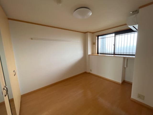 洋室 フォルティア