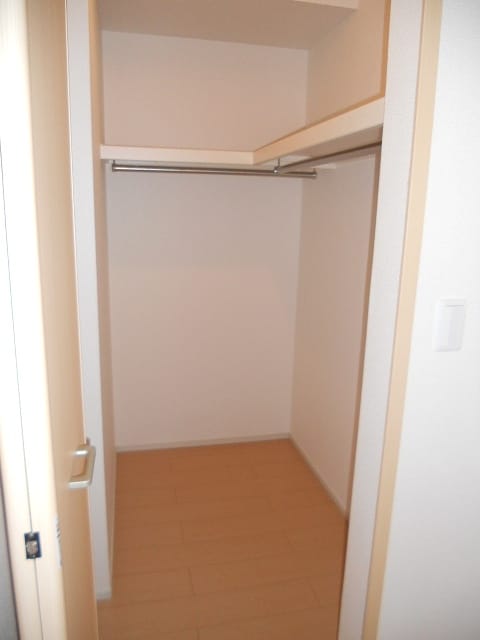  サニーレジデンスＢ