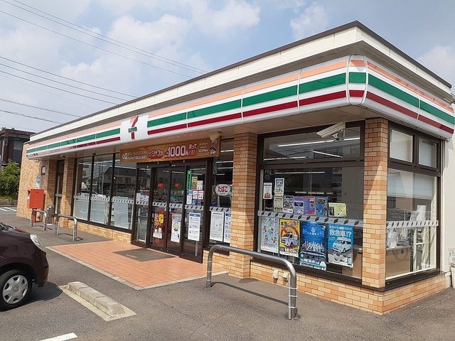 セブンイレブン　茨城茎崎店まで280m アズールつくば　Ｂ