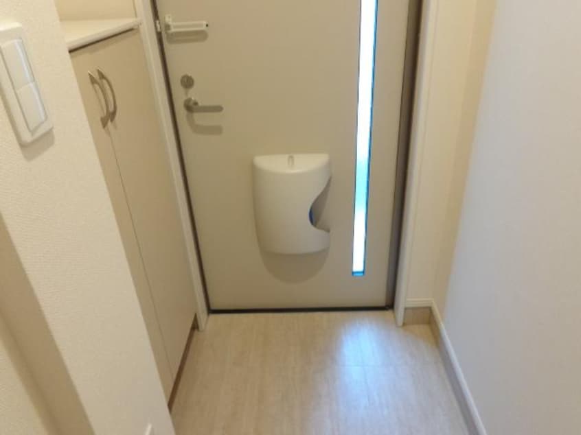 玄関 ラフォーレ千草