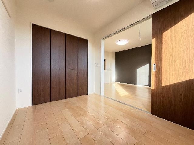 室内 hermana（エルマーナ）VI