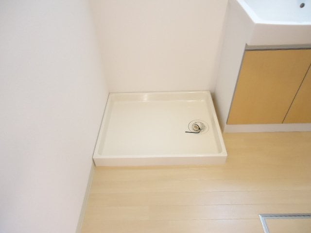 洗濯機置場 ロイヤルシャトー