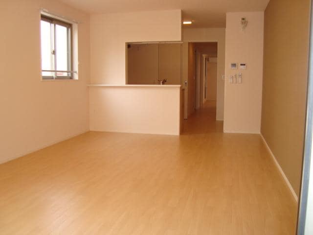 リビング Gracia（グレーシア）