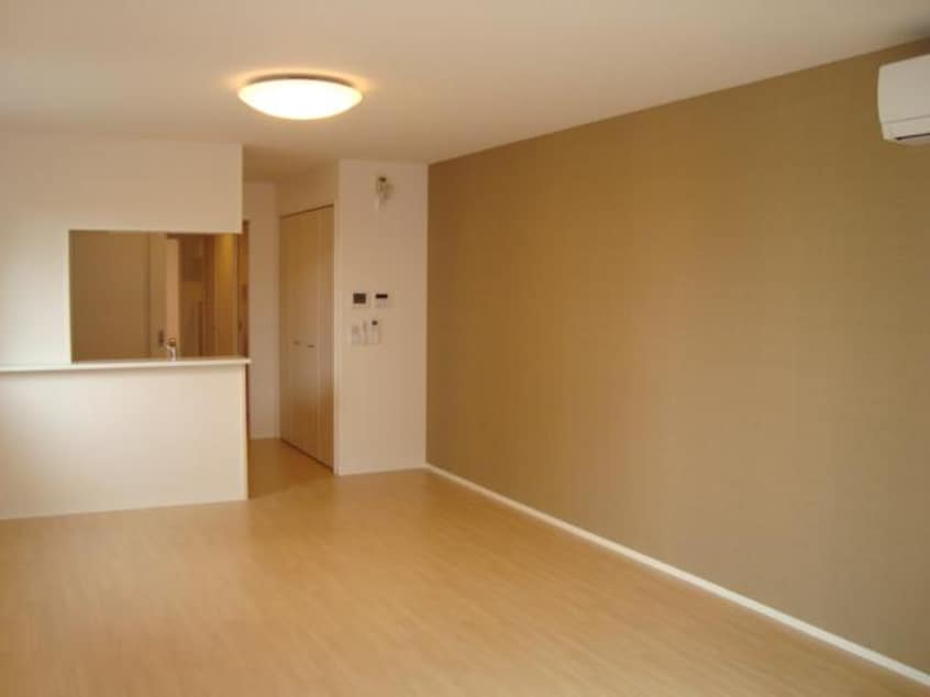 リビング Gracia（グレーシア）