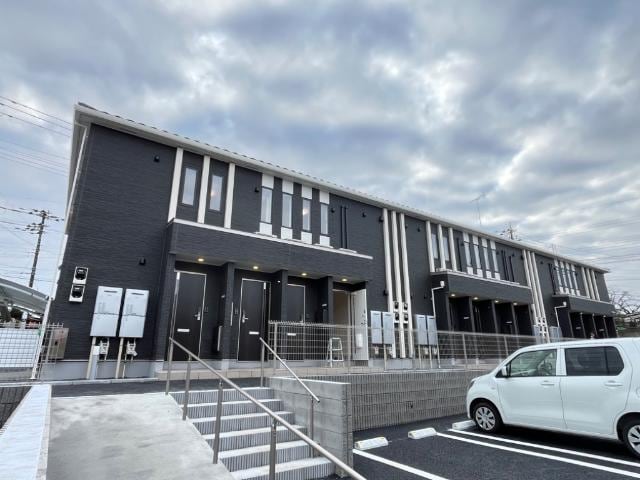 外観写真（昼） La Porta（ラ・ポルタ）