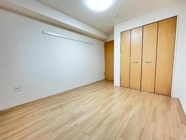 寝室 サンノーブル