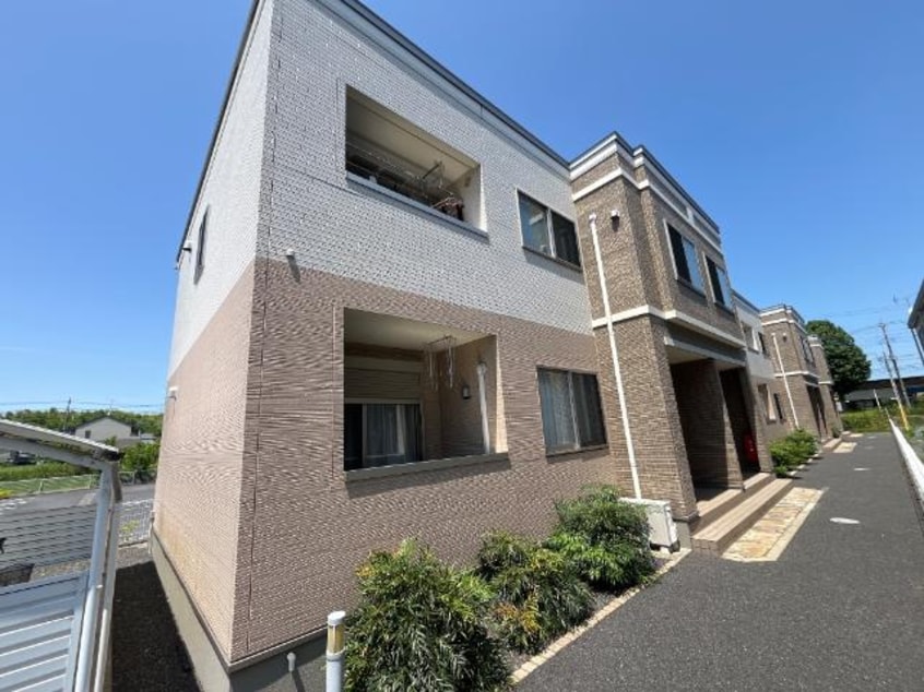 外観写真（昼） クラーヴォ