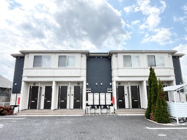 外観写真（昼） コモド　ピノ　IV