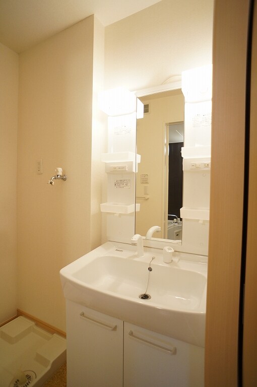  サニーヴィレッジIII