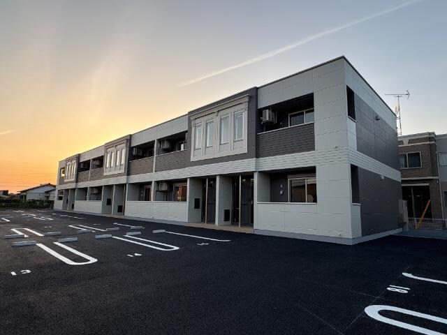 外観写真（昼） SOLANA（ソラーナ）