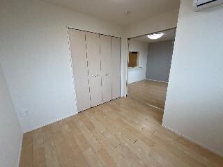 洋室 SOLANA（ソラーナ）