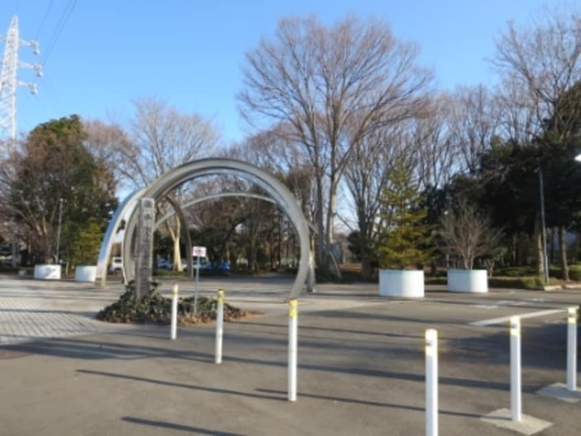 洞峰公園まで1000m パル・コーワ